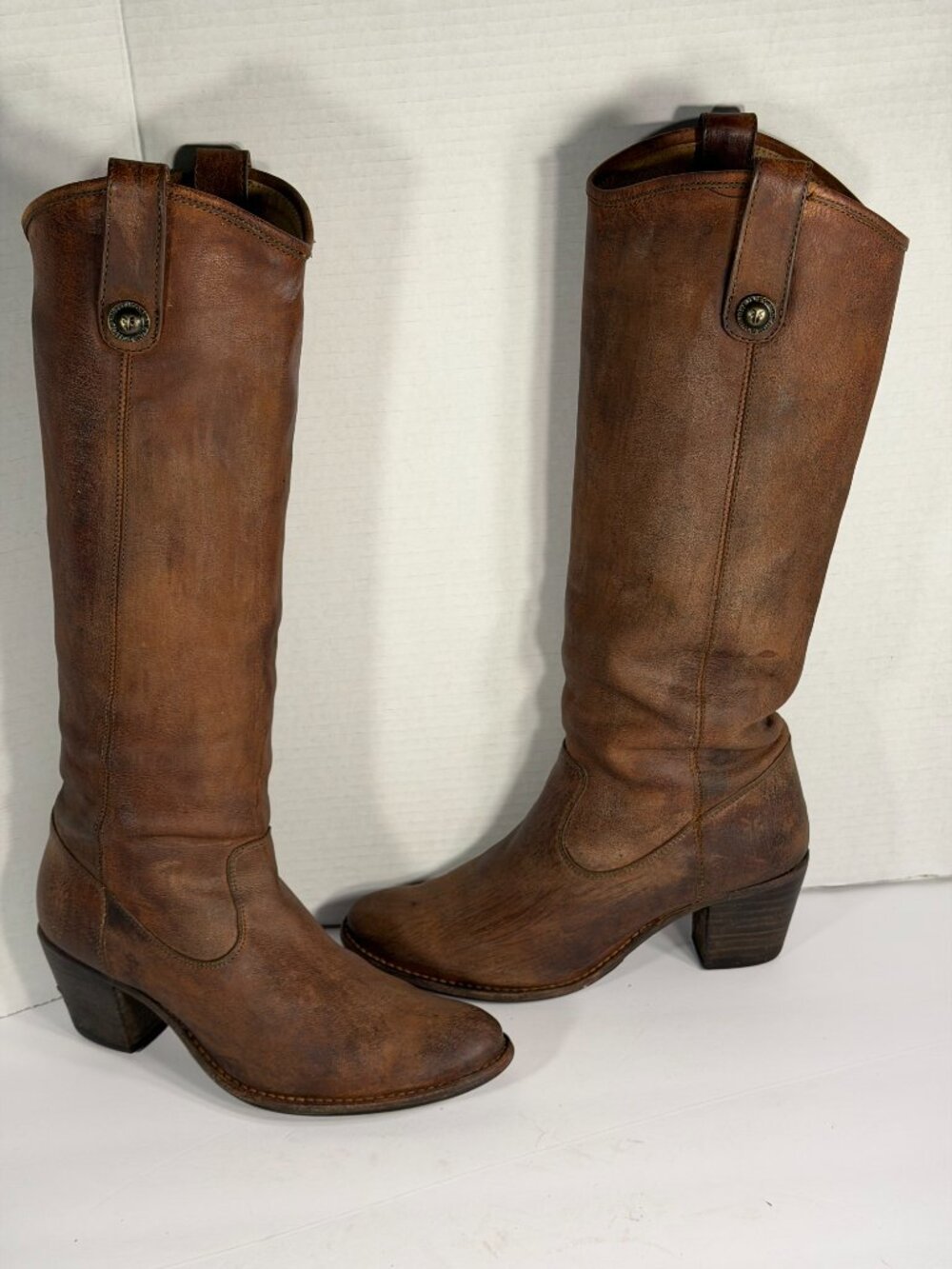 Frye Women's size 8 Jackie Button Leather Boots - Picture 9 of 16